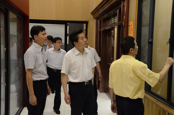 67381����-��Ϸ�ٷ���վ