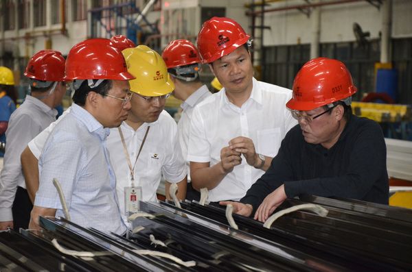  ��Ԫ�������г�һ��ݰ���ҹ�˾����