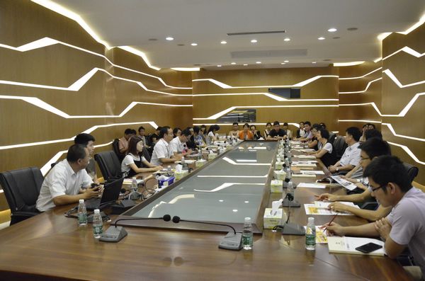 �Ϻ�����������̻�����һ��ݰ����˾����ָ��