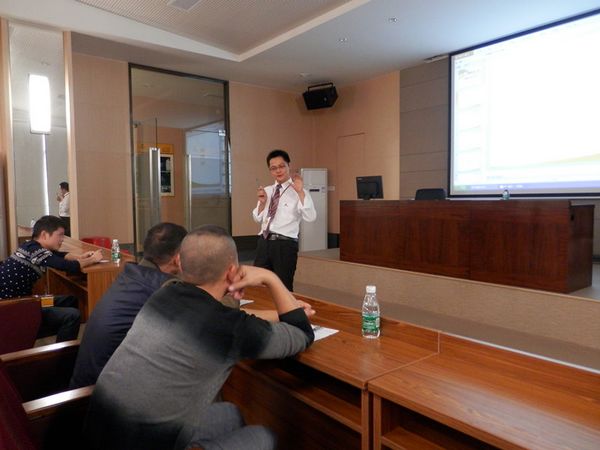 ������Ϸ���67381��ѧԺ���쾫Ӣѵ��Ӫ�����ⶫ�������Ŷ�ѵ��ӪԲ������ 