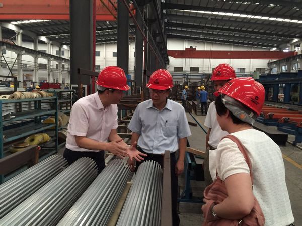 �й��Ϻ���ί�����ά��һ��ݰ����˾����