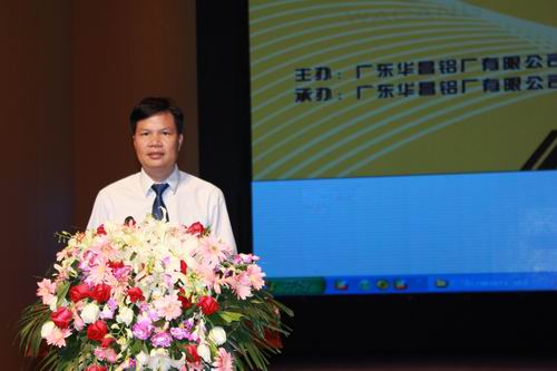 ��ΰ�����ġ�2012�꾭���̴���ڽ�������ʢ���ٿ�