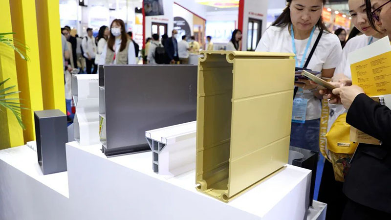 �������� | ������Ϸ���67381����Я�����Ʒ����133��㽻��!