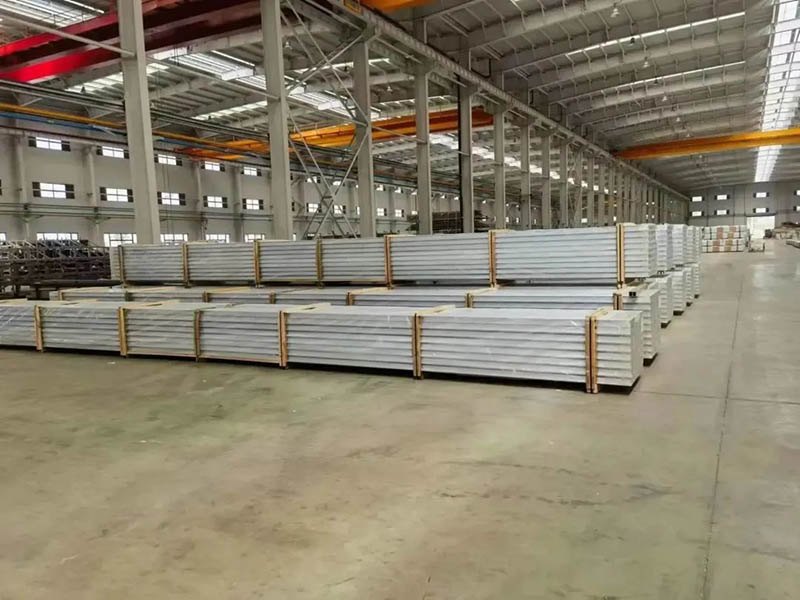 �Ϸ��ձ�����:������Ϸ���67381������ù���Ԥ����,�ϰ���ҵ�徲��