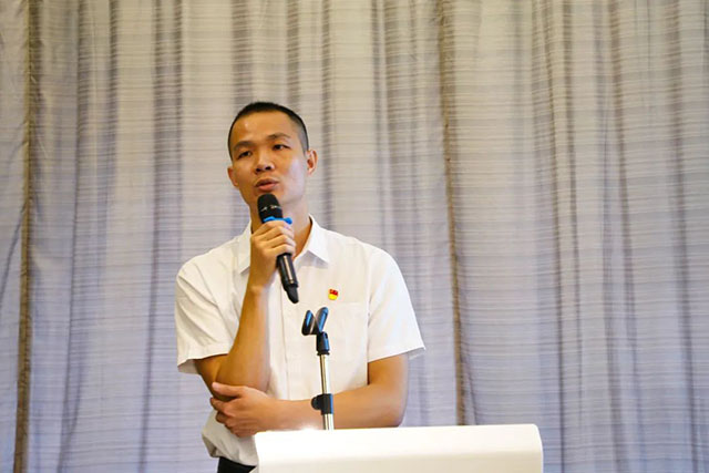 ʨɽ�򵳽��츱����Ҷ��������´�