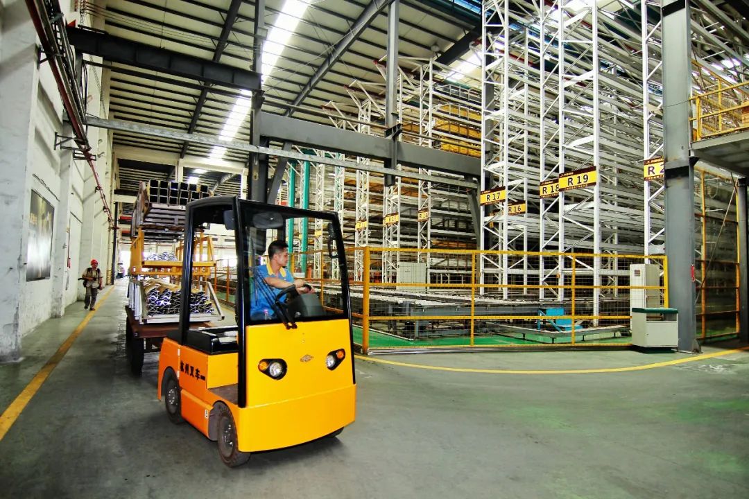 ��ɽ���г����ӹ������Ž��ɽ�ձ���ר��:���߽�㶫ʡ��������������ҵ�㶫������Ϸ���67381����