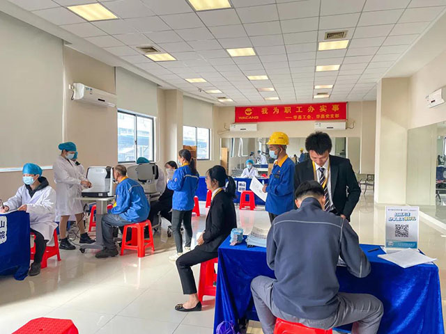 Ա������������������飬�����������������̾�Ȼ��������������