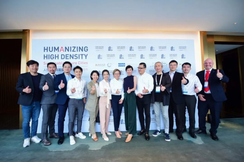 ΰ��վ�����������������������������һ�����߲�ͷ��ʢ��