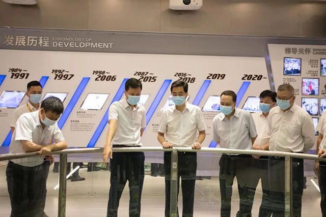 �˶��³���ϸ�����˹�˾�Ĳ�Ʒ������