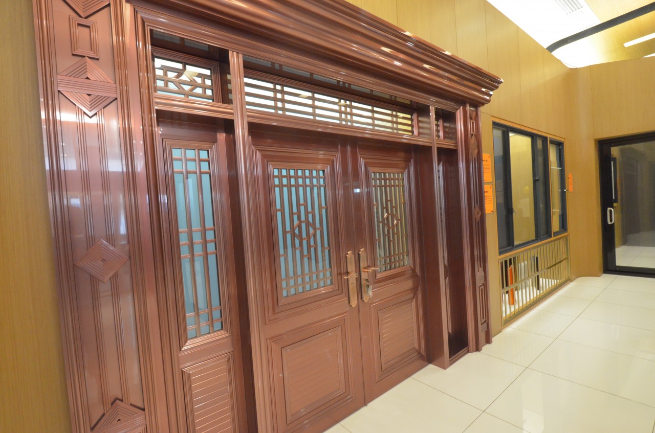 �㶫ŷ���͹�ҵ���Ͳ�ѡ���ֲ�